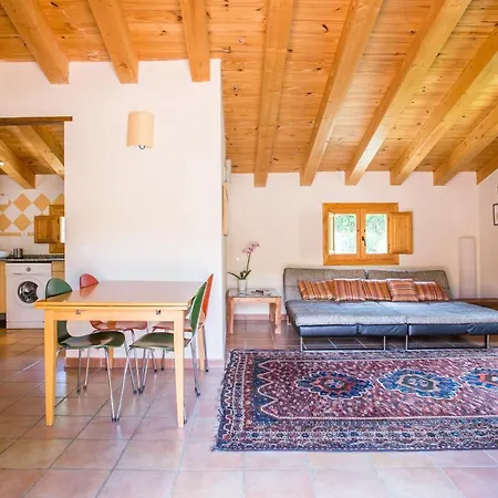 La Casa De Moyas